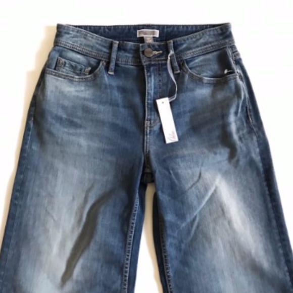 NWT Chelsea28 Denim Crop Jeans 2 Wide Leg NEW Blue - Picture 3 of 8